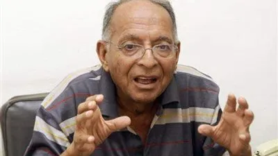 رفعت السعيد: 