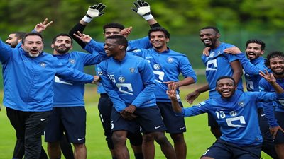 الهلال السعودي يسافر إلى لندن بطائرة خاصة