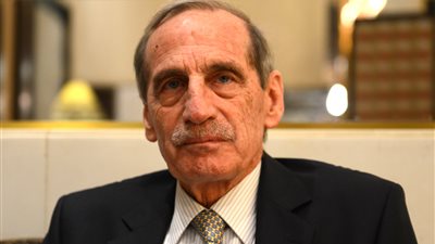 جهاد الخازن: 