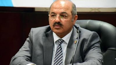 رئيس بعثة مصر يوضح سبب رفع حمادة طلعت لعلم السعودية