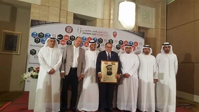 صور | 30 ألف مشجع يحضرون السوبر الإماراتي بالقاهرة