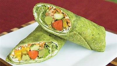 طريقة بسيطة لعمل خبز التورتيلا الملون