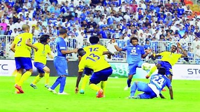 اشتعال السوق السوداء لتذاكر السوبر السعودي