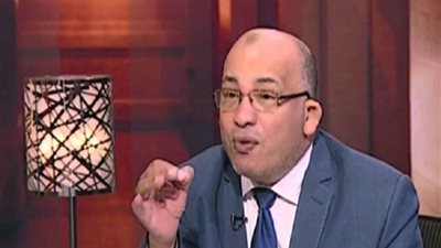 أزهري: ربح المضاربين في الدولار 