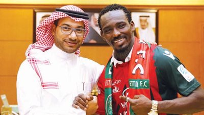 كوفي يوجه رسالة لجماهير الاتفاق بعد التوقيع 