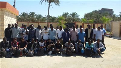 إحباط هجرة غير شرعية لـ62 شخصا 