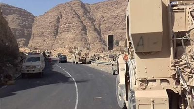 الجيش اليمني يسيطر على البوابة الشرقية لصنعاء