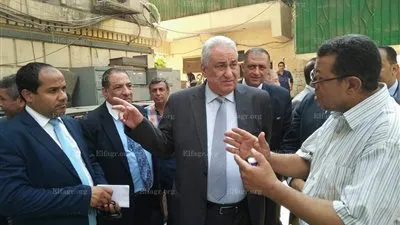 عاشور يجتمع برؤساء ومديرى الإدارات بنقابة المحامين (صور)