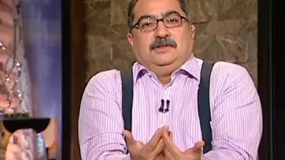 إبراهيم عيسى مهاجما الحكومة: 