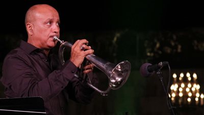 بغدادى جاز باند على المكشوف بالأوبرا