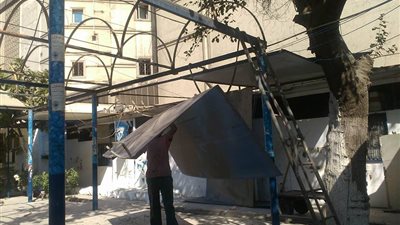 بالصور.. إزالة استراحة المُحامين داخل النقابة العامة تمهيداً لدخول معدات الهدم