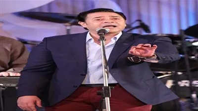 مهرجان المسرح الرومانى يختتم فعالياته بصوت مدحت صالح