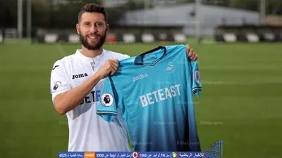 سوانسي سيتي يضم باستون من أتلتيكو مدريد