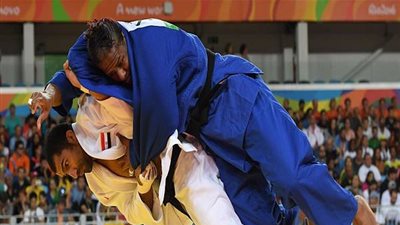 ريو 2016.. رمضان درويش يسقط فجأة في منافسات الجودو