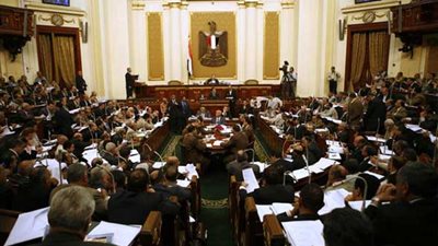 نائب برلماني: استجابة الحكومة لطلبات استجواب البرلمان لا يتعدى 20%