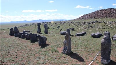 العثور على تماثيل حجرية للأتراك الأوائل في منغوليا