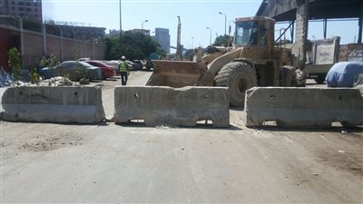 استمرار العمل في كوبري 54 بميناء الإسكندرية (صور)