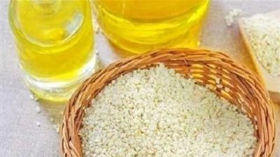  دراسة .. تكشف ان السمسم ونبات الحنجل يعالج اعراض انقطاع الدورة الشهرية 