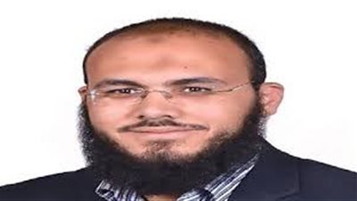 باحث سياسي: توجد مكاتب سفر في القاهرة تتبع 