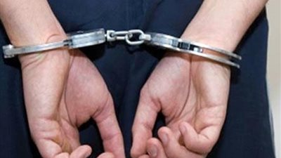 القبض على نقيب ورقيب تزعما تشكيلاً عصابيًا لسرقة المواطنين بالأسكندرية