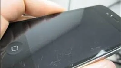 كيف تزيل خدوش الهاتف بمواد منزلية بسيطة؟