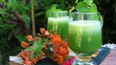  فوائد صحية وجمالية لعصير الصبار في علاج عسر الهضم  وآلام القولون