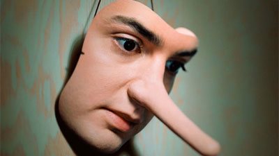 دراسة: هذا هو السن الذي يكذب فيه الناس أكثر