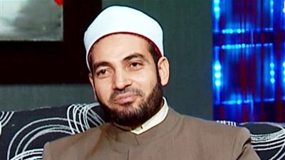 سالم عبدالجليل يوضح مواقيت الاحرام الخمسة للحج والعمرة (فيديو)