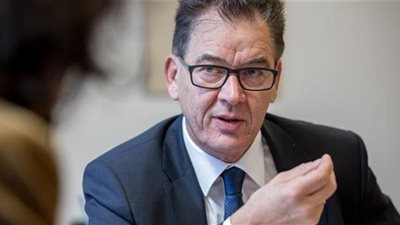 وزير ألماني: سوريا بحاجة إلى برنامج طوارئ بعشرة مليارات يورو