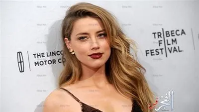 تذكرة طائرة تمنع أمبر هيرد من حضور قضيتها ضد جوني ديب!