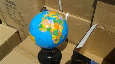 ضبط كرات أرضية وخرائط مزيفة لحلايب وشلاتين وضمها للسودان في ميناء السويس