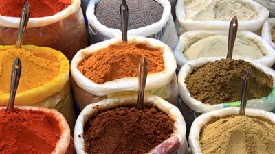 5 توابل لا بد من وجودها في مطبخك