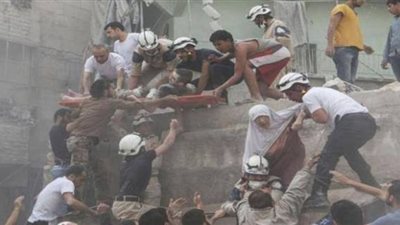 قتلى وجرحى بقصف روسي على ادلب وإدارة المحافظة تعلق عملها