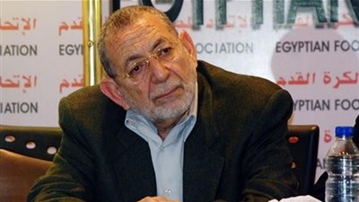 القيعي: الأهلي لا يُدار من 