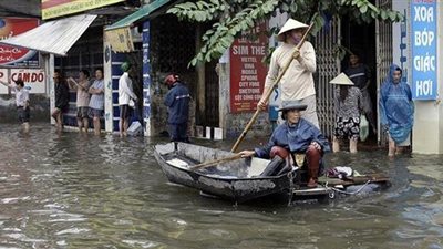 مقتل 7 أشخاص جراء الفيضانات شمال فيتنام