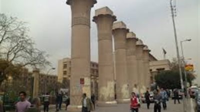 المنتدى الدولي الأول بتجارة عين شمس وجامعة بدر   بحضور 