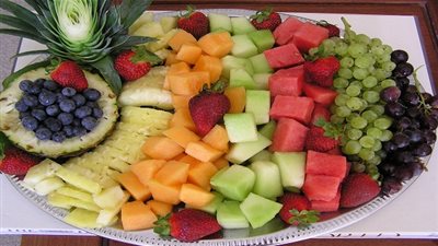 فن تقطيع الفواكه.. (فيديو)