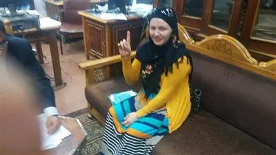 أوكرانية تشهر إسلامها في الأزهر الشريف (صور)