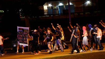 حظر تجوال لمن تقل أعمارهم عن 18 عاما بشمال الولايات المتحدة