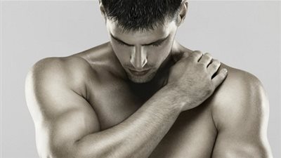  4 نصائح ذهبية للقضاء على ألام الكتف