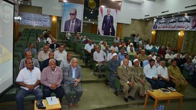 صيانة وتطهير خزانات المدارس والمستشفيات في مطروح (صور)