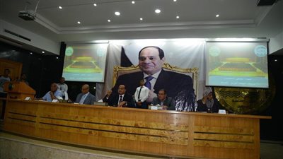 تطوير 28 مزلقان فى مطروح