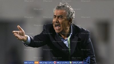 بالفيديو والصور.. البنزرتي يعتدي بالضرب على طبيب الترجي التونسي