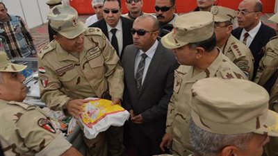 قائد المنطقة المركزية يرافق محافظ المنوفية لمتابعة تنفيذ مبادرة 