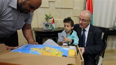 أهم أخبار فلسطين اليوم.. الحمد الله يستقبل الطفل دوابشة ويطلع على وضعه الصحي