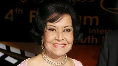 مديحة يسري تطمأن جمهورها على حالتها الصحية وتشكر نبيلة ونجلاء والصريطي