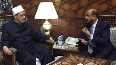 رئيس الجامعة الإسلامية العالمية: 