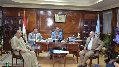 محافظ كفرالشيخ ييلتقى أعضاء البرلمان لبحث عدد من الملفات ووالمشروعات التنموية (صور)