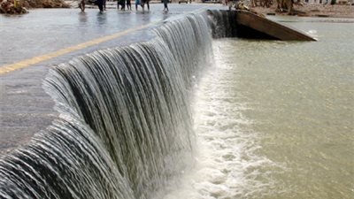 إجلاء 40 ألف شخص وتوقف القطارات بسبب إعصار ديانمو بالصين