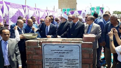 وضع حجر الأساس لـ326 وحدة سكنية بقرية 